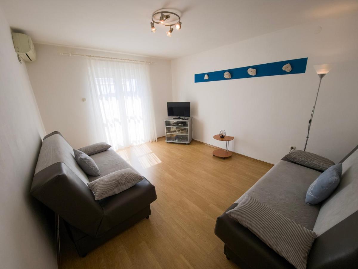 Apartments Cacija Trogir Kültér fotó